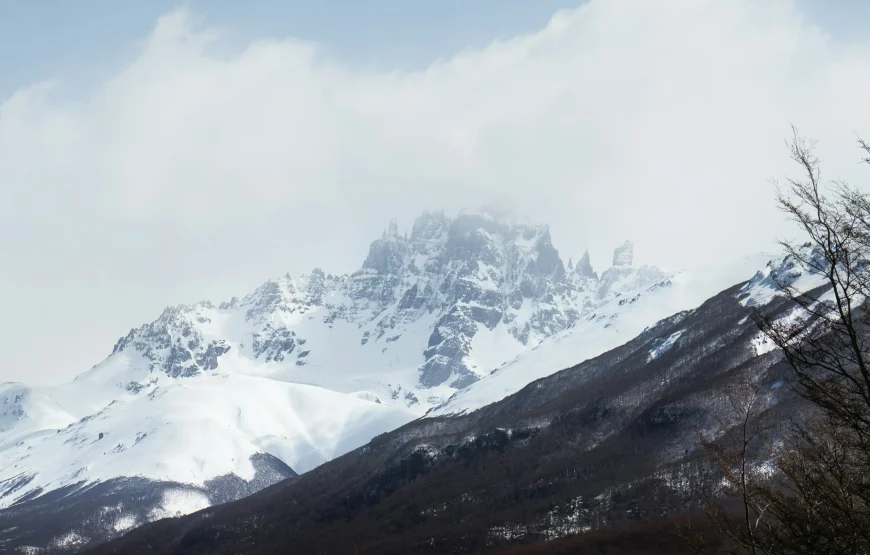 Two Epic Adventures from Coyhaique: Laguna Cerro Castillo and Cerro Cinchao
